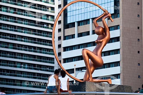  Subject: Iracema Guardian sculpture (1996) - Iracema Beach / Place: Fortaleza city - Ceara state (CE) - Brazil / Date: 11/2013 