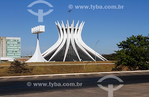 Subject: Metropolitan Cathedral of Nossa Senhora Aparecida (1958) - also known as Cathedral of Brasilia / Place: Brasilia city - Distrito Federal (Federal District) - Brazil / Date: 08/2013 