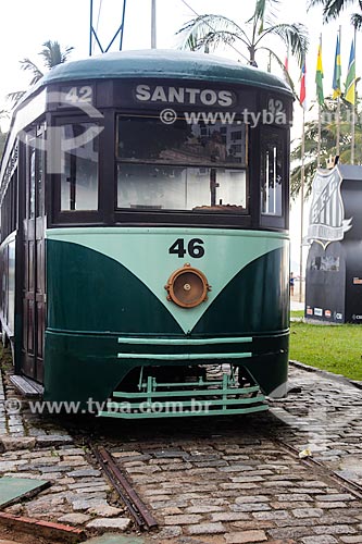  Subject: Tram exhibition near to the Bandeiras Square (Flags Square) / Place: Santos city - Sao Paulo state (SP) - Brazil / Date: 12/2013 