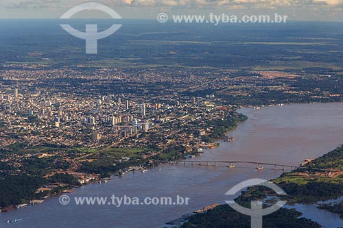  Subject: Aerial photo of Rondonia-Amazonas Bridge with the city in the background / Place: Porto Velho city - Rondonia state (RO) - Brazil / Date: 02/2014 