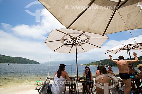  Subject: Bar on the banks of Forno Beach (Oven Beach) / Place: Arraial do Cabo city - Rio de Janeiro state (RJ) - Brazil / Date: 01/2014 