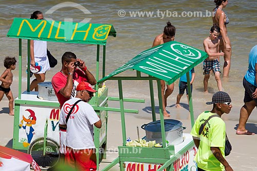  Subject: Corn Pushcarts - Forno Beach (Oven Beach) / Place: Arraial do Cabo city - Rio de Janeiro state (RJ) - Brazil / Date: 01/2014 