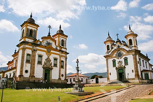  Subject:  View of Sao Francisco de Assis Church on the left and Nossa Senhora do Carmo Church on the right / Place: Mariana city - Minas Gerais state (MG) - Brazil / Date: 12/2007 