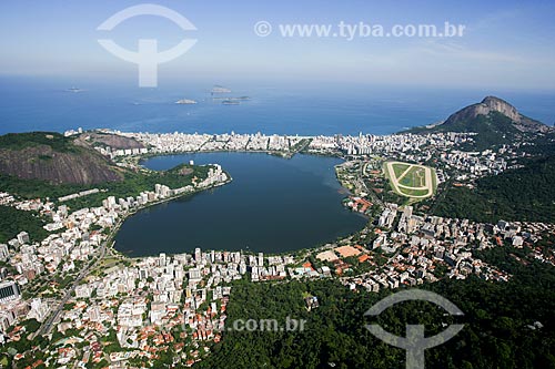  View of the Rodrigo de Freitas Lagoon and Gavea Hippodrome  - Rio de Janeiro city - Rio de Janeiro state (RJ) - Brazil