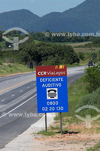  Subject: Plaque of signaling to phone to hearing impaired at Km 31 - in south direction - Highway RJ-124 (Via Lagos) / Place: Rio de Janeiro state (RJ) - Brazil / Date: 12/2013 