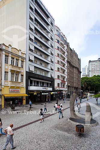  Subject: Luiz Xavier Avenue - also know as Flores Street / Place: City center neighborhood - Curitiba city - Parana state (PR) - Brazil / Date: 12/2013 