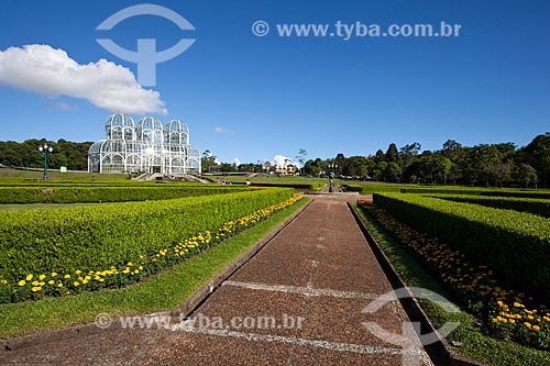  Subject: Curitiba Botanical Garden (Francisca Maria Garfunkel Rischbieter Botanical Garden) with the greenhouse in the background / Place: Jardim Botanico neighborhood - Curitiba city - Parana state (PR) - Brazil / Date: 12/2013 