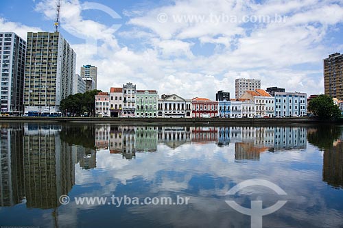  Subject: Houses - Aurora Street on the banks of Capibaribe River / Place: Recife city - Pernambuco state (PE) - Brazil / Date: 11/2013 