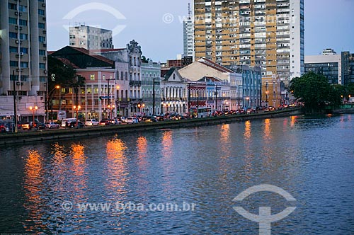  Subject: Houses - Aurora Street on the banks of Capibaribe River / Place: Recife city - Pernambuco state (PE) - Brazil / Date: 11/2013 