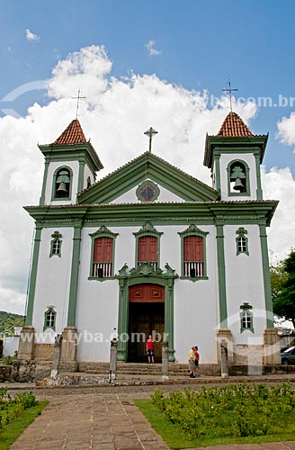  Subject: Facade of Matriz Church of Santo Antonio (XVIII century) - also know as Matriz of Santa Barbara / Place: Santa Barbara city - Minas Gerais state (MG) - Brazil / Date: 01/2014 