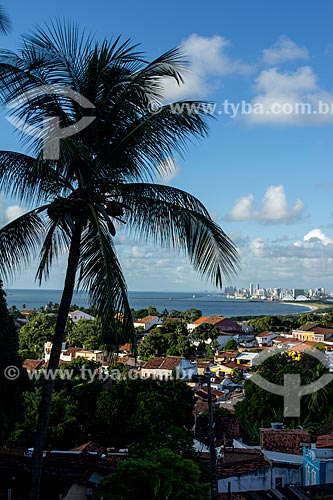 Subject: General view of the colonial houses of Olinda city with Recife city in the background / Place: Olinda city - Pernambuco state (PE) - Brazil / Date: 03/2014 