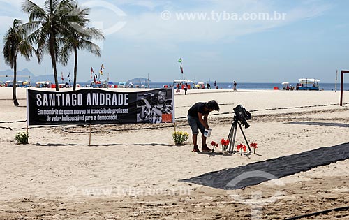  Subject: Santiago Andrade tribute - cinematographer killed during protests in Rio de Janeiro - Copacabana Beach - made by Rio de Paz NGO / Place: Copacabana neighborhood - Rio de Janeiro city - Rio de Janeiro state (RJ) - Brazil / Date: 02/2014 