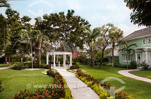  Subject: View of garden with bandstand / Place: Bahamas - Central America / Date: 06/2013 