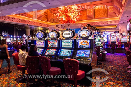  Subject: Slot machine - Cassino / Place: Bahamas - Central America / Date: 06/2013 