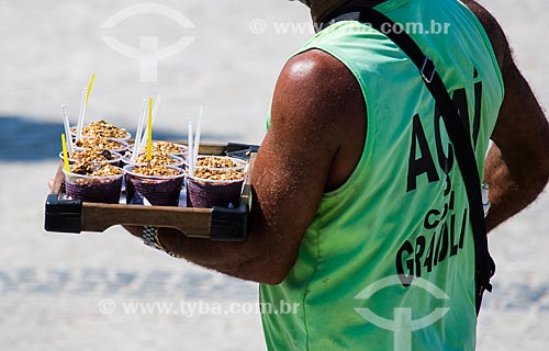  Subject: Street vendor of acai - Arpoador Beach / Place: Ipanema neighborhood - Rio de Janeiro city - Rio de Janeiro state (RJ) - Brazil / Date: 01/2014 