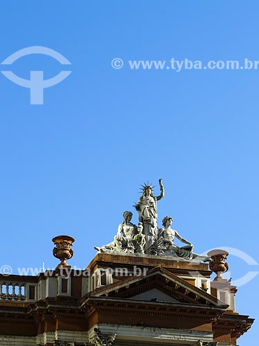  Subject: Details of sculptures - Municipal Palace of Porto Alegre (1901) - statues that represent the history, democracy, freedom and science / Place: Porto Alegre city - Rio Grande do Sul state (RS) - Brazil / Date: 03/2014 