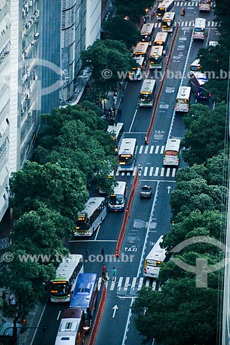  Subject: Traffic on Rio Branco Avenue / Place: City center neighborhood - Rio de Janeiro city - Rio de Janeiro state (RJ) - Brazil / Date: 03/2014 