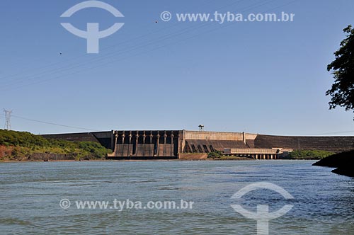  Subject: Sao Simao Hydroelectric Plant - Paranaiba River - Border between the states of Goias and Minas Gerais / Place: Sao Simao city - Goias state (GO) - Brazil / Date: 02/2014 