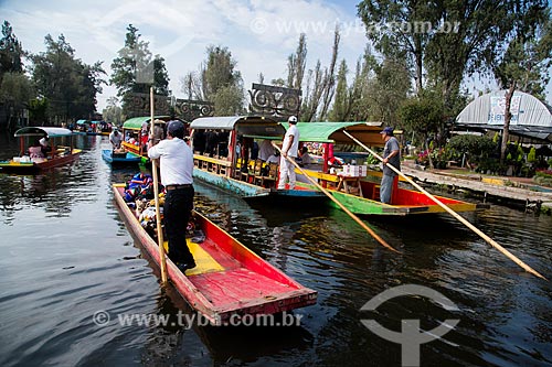  Subject: Trajinera boats - lakes in Mexico / Place: Xochimilco city - Mexico - North America / Date: 11/2013 