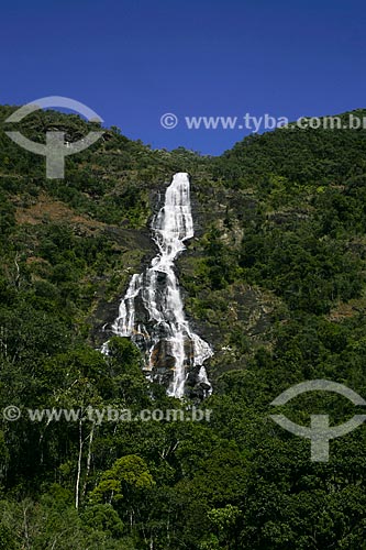  Subject: Fundo Waterfall - Serra do Papagaio State Park / Place: Aiuruoca city - Minas Gerais state (MG) - Brazil / Date: 07/2008 