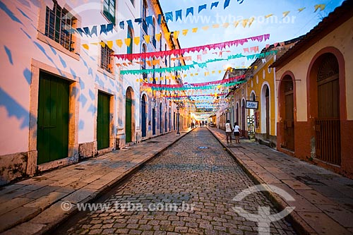  Subject: Street decorated with flags to June Festival / Place: Sao Luis city - Maranhao state (MA) - Brazil / Date: 06/2013 