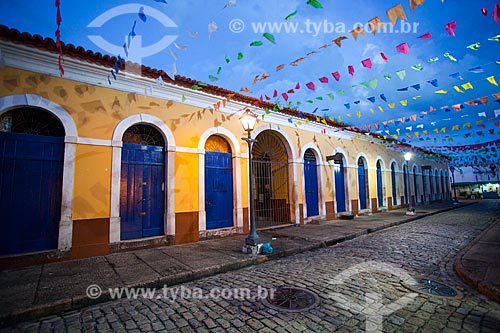  Subject: Street decorated with flags to June Festival / Place: Sao Luis city - Maranhao state (MA) - Brazil / Date: 06/2013 