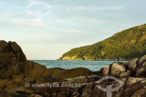  Subject: View from the small peninsula - Armacao Beach / Place: Florianopolis city - Santa Catarina state (SC) - Brazil / Date: 04/2014 
