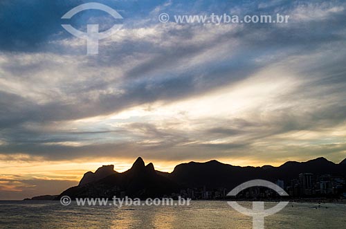  Subject: View of sunset from Arpoador Stone / Place: Ipanema neighborhood - Rio de Janeiro city - Rio de Janeiro state (RJ) - Brazil / Date: 03/2014 