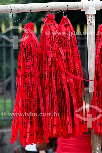  Subject: Red ribbons at Sao Jorge Day - Sao Jorge Church / Place: City center neighborhood - Rio de Janeiro city - Rio de Janeiro state (RJ) - Brazil / Date: 04/2014 
