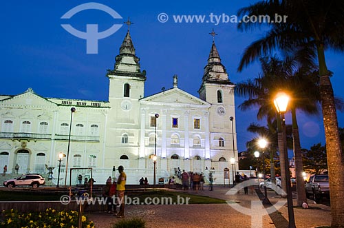  Subject: Night view the Cathedral of Sao Luis (Nossa Senhora da Vitoria Cathedral) and the Episcopal Palace on the left side / Place: Sao Luis city - Maranhao state (MA) - Brazil / Date: 07/2012 