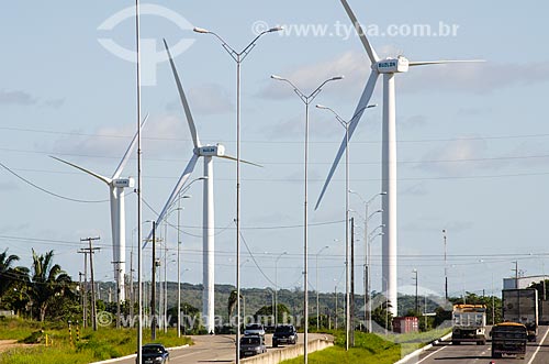  Subject: Wind turbines on the banks of Highway BR-101 / Place: Paraíba state (PB) - Brazil / Date: 07/2012 