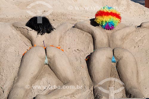 Subject: Sand sculpture of womans with bikini - Copacabana Beach / Place: Copacabana neighborhood - Rio de Janeiro city - Rio de Janeiro state (RJ) - Brazil / Date: 03/2014 