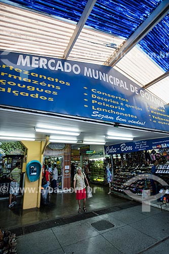  Subject: Footwears to sale - Goiania Municipal Market / Place: Goiania city - Goias state (GO) - Brazil / Date: 05/2014 