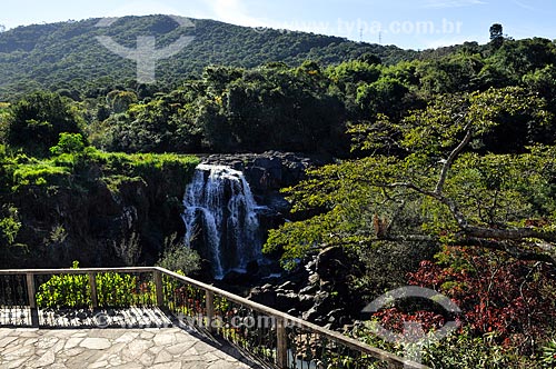  Subject: Veu de Noiva Waterfall - Ribeirao das Antas / Place: Poços de Caldas city - Minas Gerais state (MG) - Brazil / Date: 04/2014 