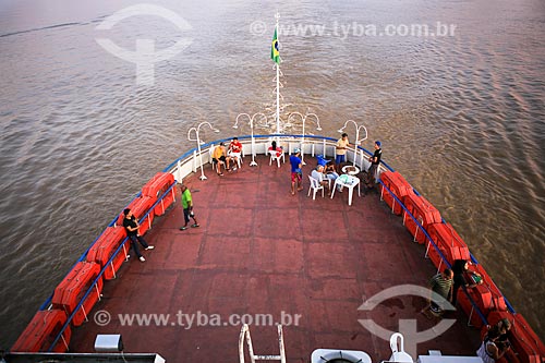  Subject: Boat making the crossing between Belem (PA) and Manaus (AM) / Place: Santarem city - Para state (PA) - Brazil / Date: 03/2014 
