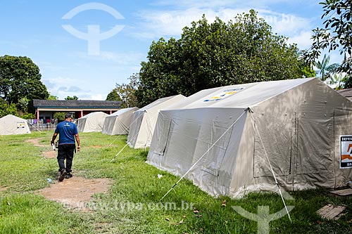  Subject: Shelter to unsheltered of full of Madeira River / Place: Nazare district - Porto Velho city - Rondonia state (RO) - Brazil / Date: 04/2014 