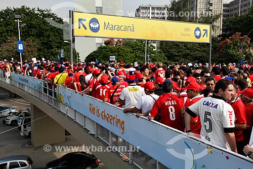  Subject: Soccer fans of Chile near to Journalist Mario Filho Stadium - also known as Maracana - coming to the match between Spain x Chile / Place: Maracana neighborhood - Rio de Janeiro city - Rio de Janeiro state (RJ) - Brazil / Date: 06/2014 