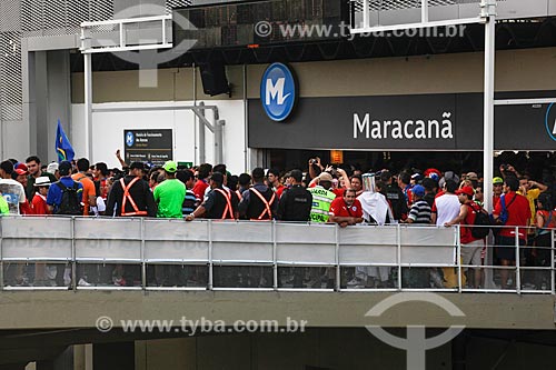  Subject: Soccer fans of Chile arriving of subway - Maracana Subway Station - coming to the match between Spain x Chile / Place: Maracana neighborhood - Rio de Janeiro city - Rio de Janeiro state (RJ) - Brazil / Date: 06/2014 