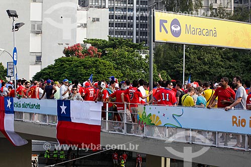  Subject: Soccer fans of Chile arriving of subway - Maracana Subway Station - coming to the match between Spain x Chile / Place: Maracana neighborhood - Rio de Janeiro city - Rio de Janeiro state (RJ) - Brazil / Date: 06/2014 