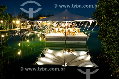  Subject: Floating restaurant - Prince Maurice Resort / Place: Flacq district - Mauritius - Africa / Date: 11/2012 
