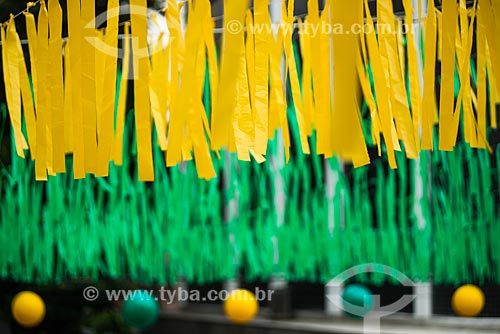  Subject: Decoration of Alzirao (Alzira Brandao Street) during the match between Cameroon x Brazil by World Cup of Brazil / Place: Tijuca neighborhood - Rio de Janeiro city - Rio de Janeiro state (RJ) - Brazil / Date: 06/2014 
