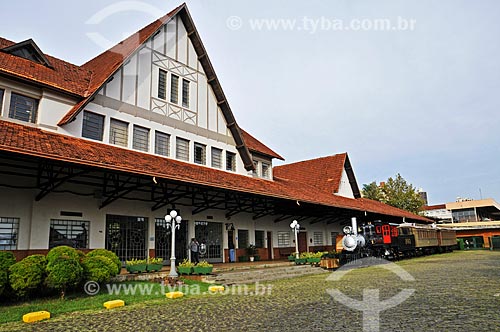  Subject: Historical Museum of Londrina Father Carlos Weiss - Old railway station / Place: Londrina city - Parana state (PR) - Brazil / Date: 04/2014 