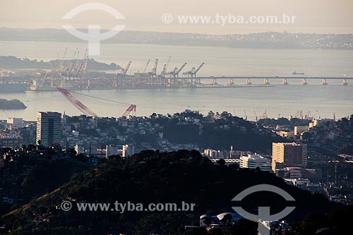  Subject: View of City Center with the Guanabara Bay and Rio-Niteroi Bridge (1974) in the background / Place: Rio de Janeiro city - Rio de Janeiro state (RJ) - Brazil / Date: 08/2014 