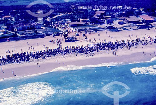  Aerial view of surf championship - Itauna Beach  - Saquarema city - Rio de Janeiro state (RJ) - Brazil