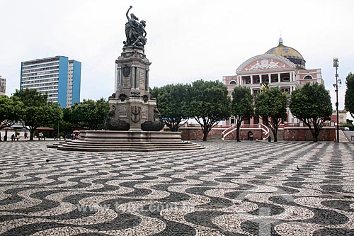  Sao Sebastiao Square with the Monument to Open Ports to Friendly Nations (1900) and Amazon Theatre (1896)  - Manaus city - Amazonas state (AM) - Brazil