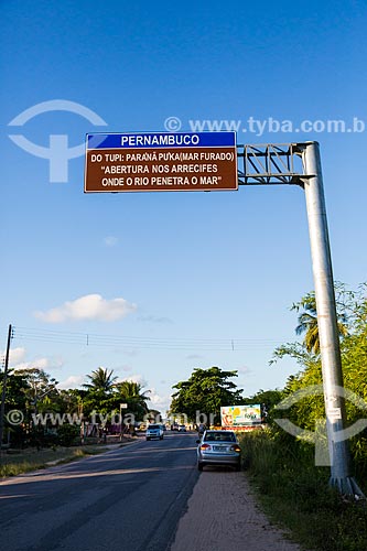  Plate with Tupi-Guarani phrase on BR-101 Road  - Sao Jose da Coroa Grande city - Pernambuco state (PE) - Brazil