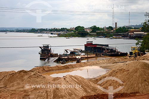  Extraction of sand of the Xingu River  - Altamira city - Para state (PA) - Brazil
