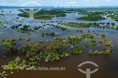  Aerial view of Amazonas River  - Parintins city - Amazonas state (AM) - Brazil