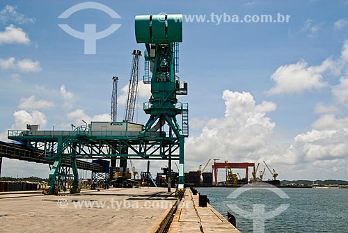  Crane - pier 4 of Port of Suape Complex  - Ipojuca city - Pernambuco state (PE) - Brazil