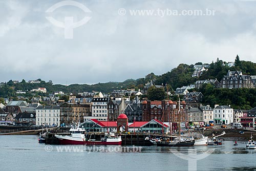  Waterfront of Oban city with Saint Columbas Cathedral to the right  - Oban city - Argyll and Bute - Scotland